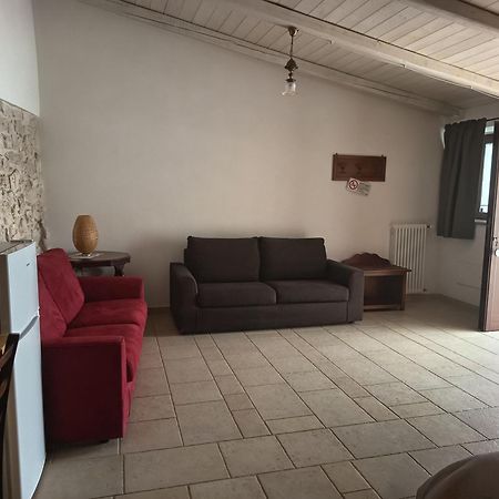 קונברסאנו B&B Il Mulino Del Monastero מראה חיצוני תמונה